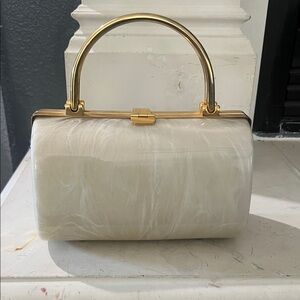 Vintage Vanessa Italy Handbag – Rare & Elegant*